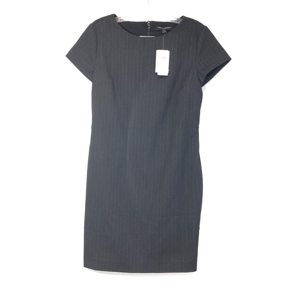 Banana Republic Dresses & Skirts - Banana Republic Gray Pinstripe Sheath Dress